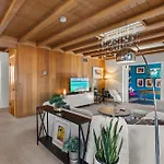 428 Alta Vista