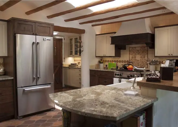Historic Garden Retreat Four-Bedroom Holiday Home