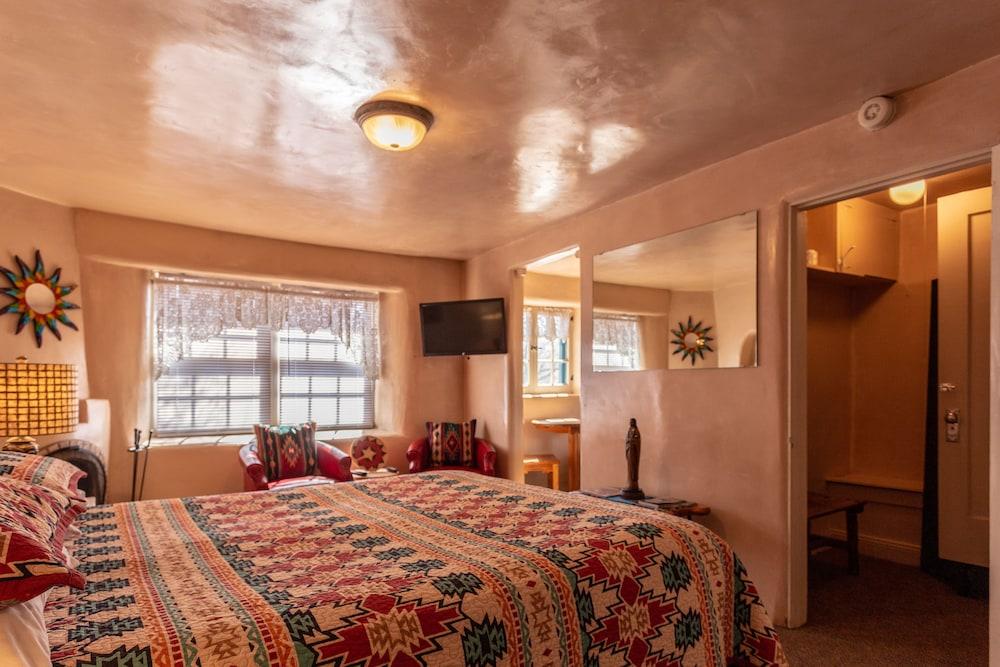 Inn Pueblo Bonito