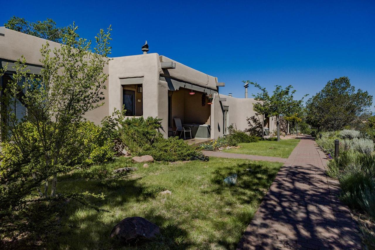 Apartment Artist Road #30 Santa Fe