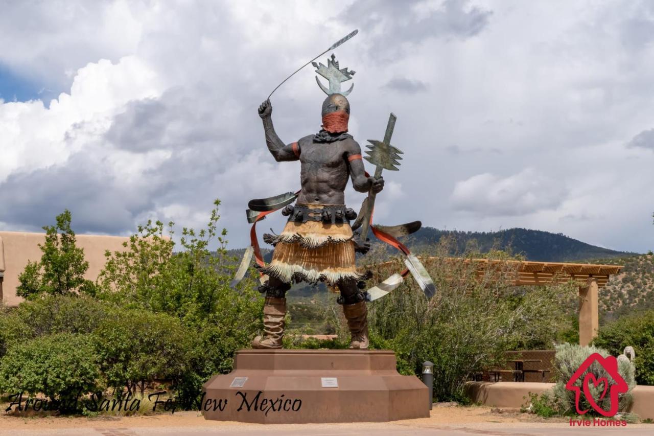 Rancho De La Luna Casita Santa Fe