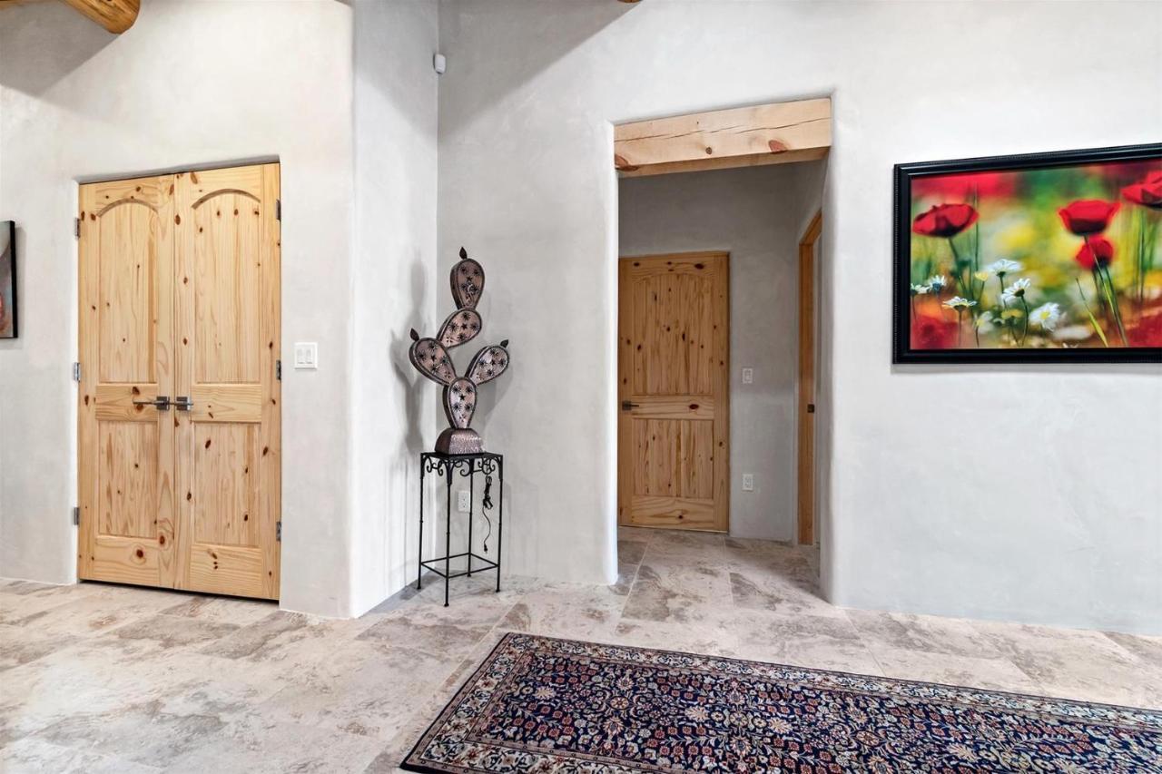 Bonita - Inviting Home, Walk To The Plaza