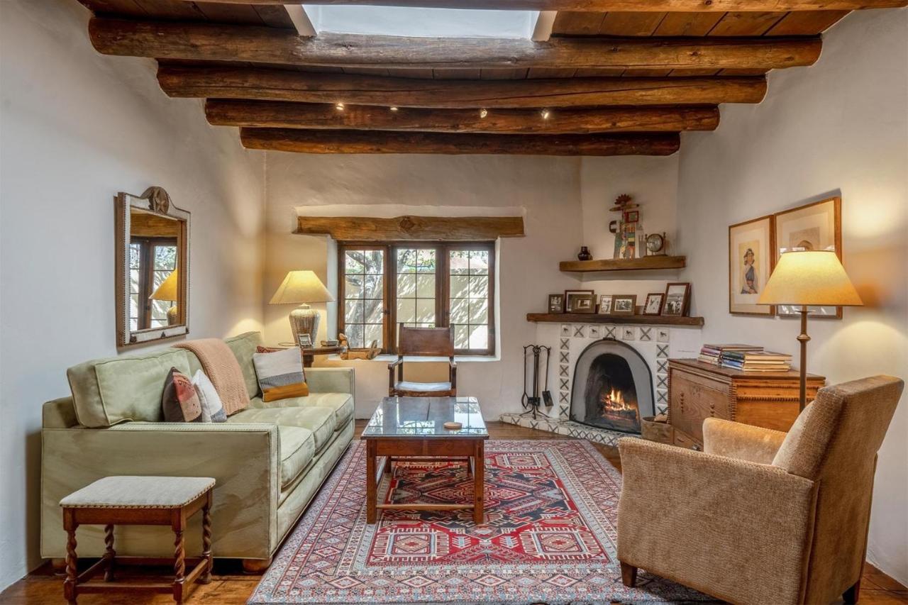 Garcia Street Adobe Holiday home