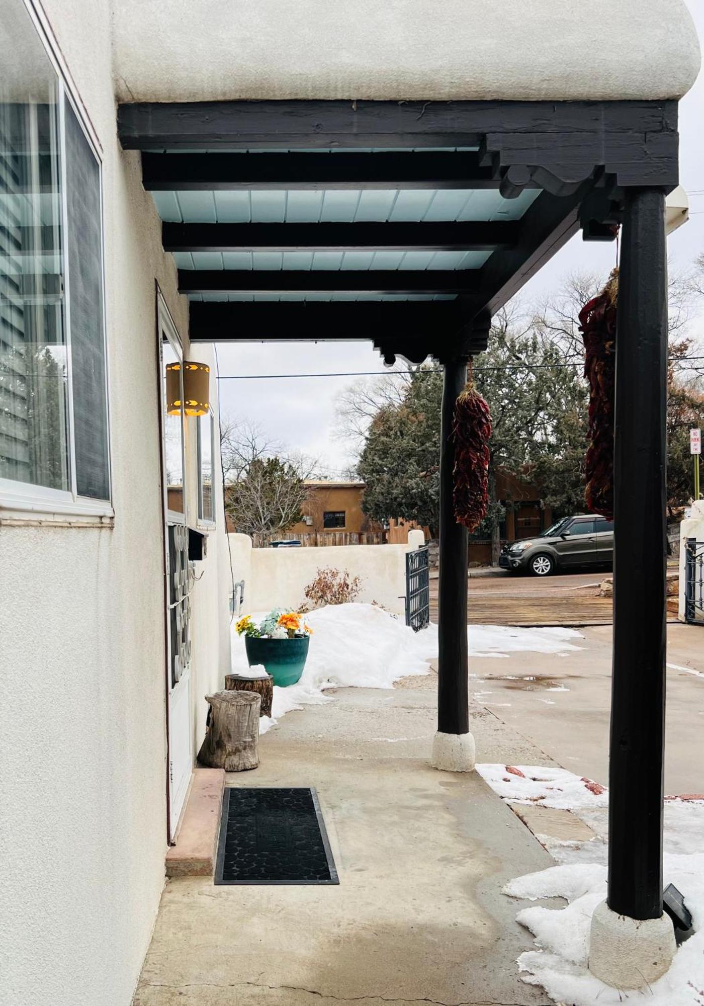 Holiday home Downtown Historic East-side Coyote House 2b 2ba Santa Fe