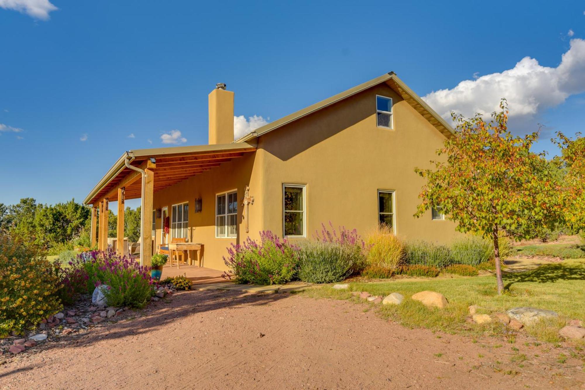 Holiday home Hidden Gem - Nestled In Tesuque Hills! *
