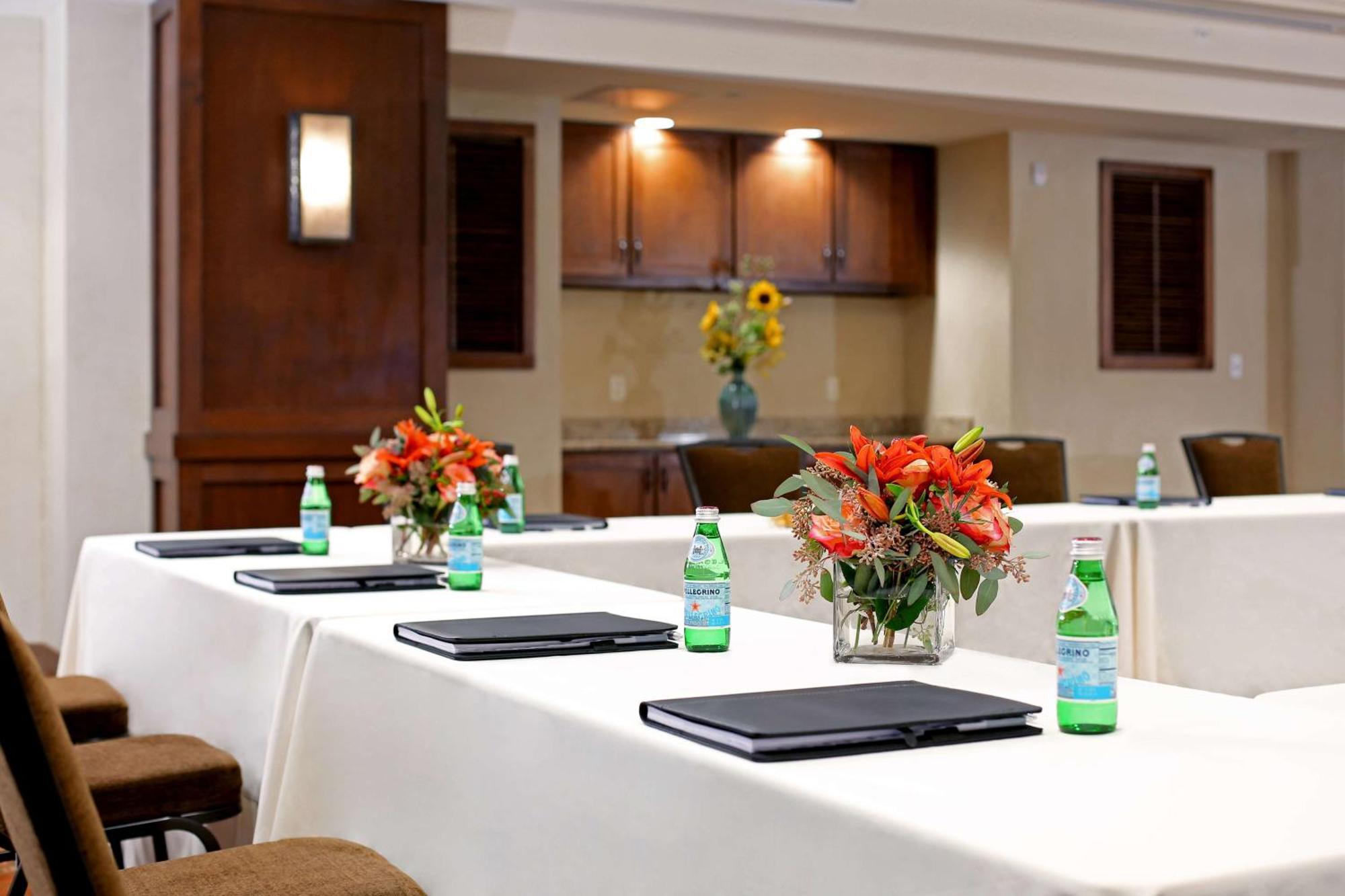Drury Plaza In Hotel 4*