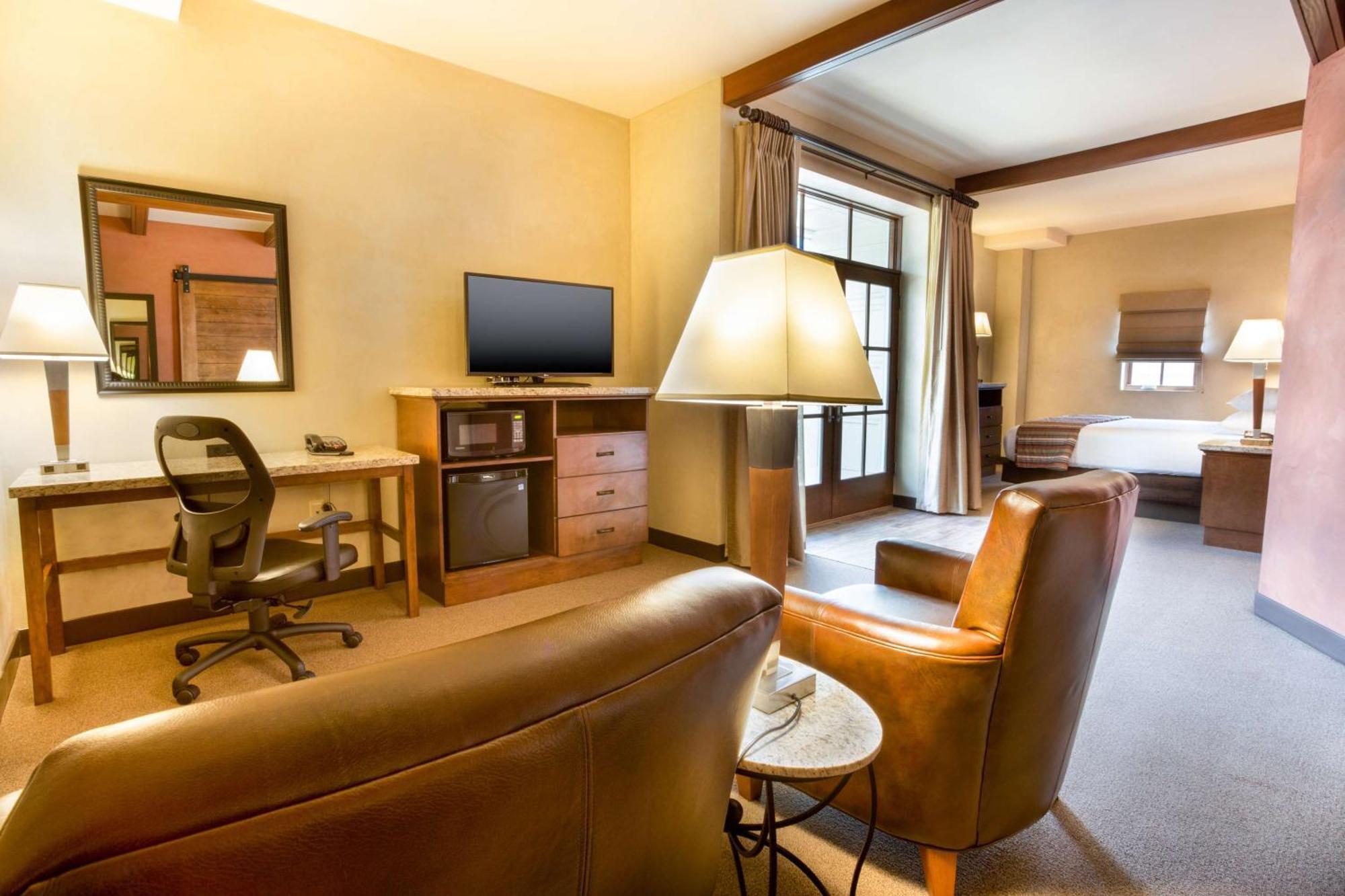 Drury Plaza In Hotel