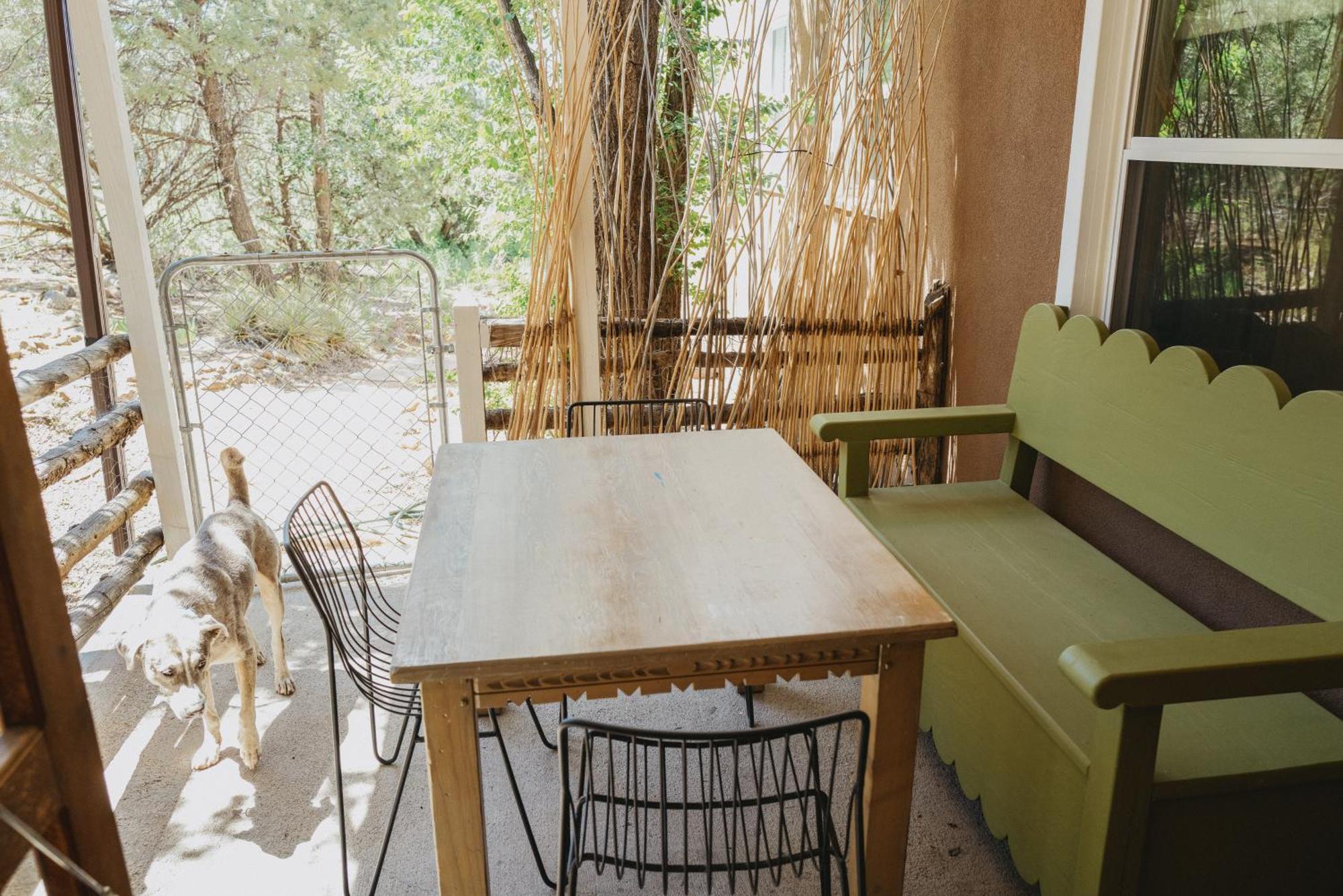 Tesuque Outpost Casita F Views In Holiday home *