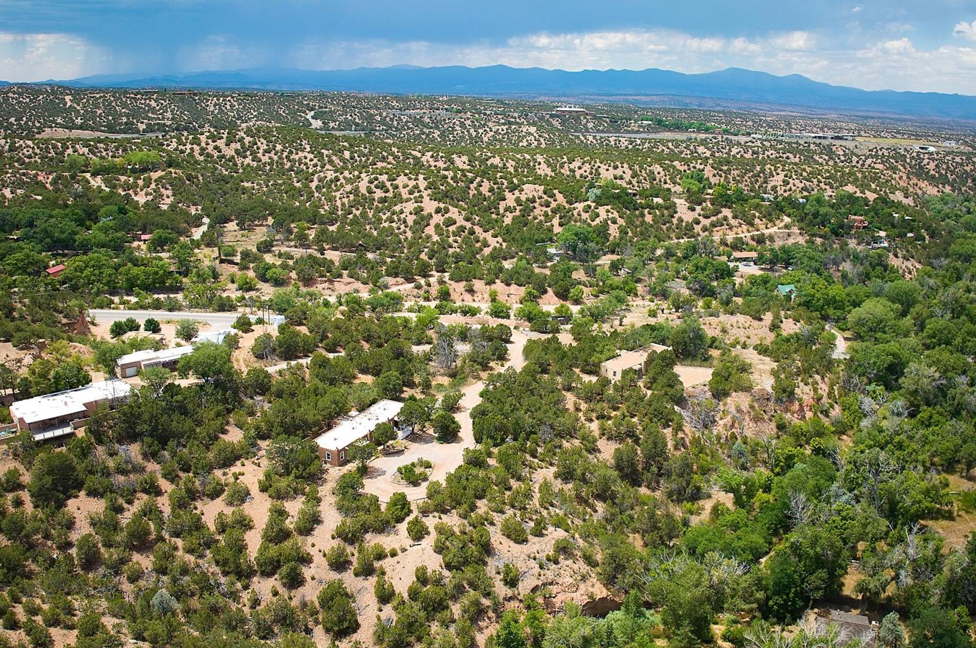 Tesuque Outpost Casita F Views In Holiday home
