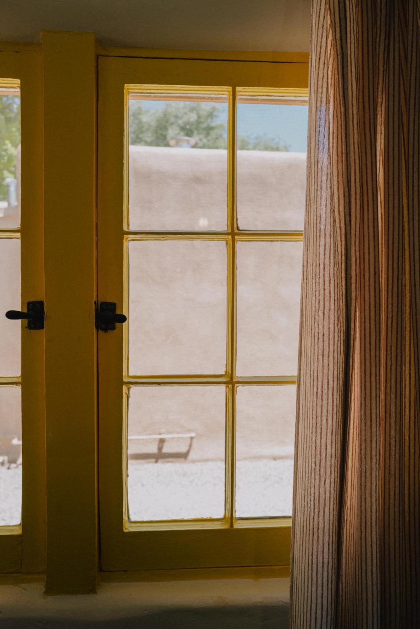 Dos Hermanas Casita 3 Downtown Courtyard Santa Fe
