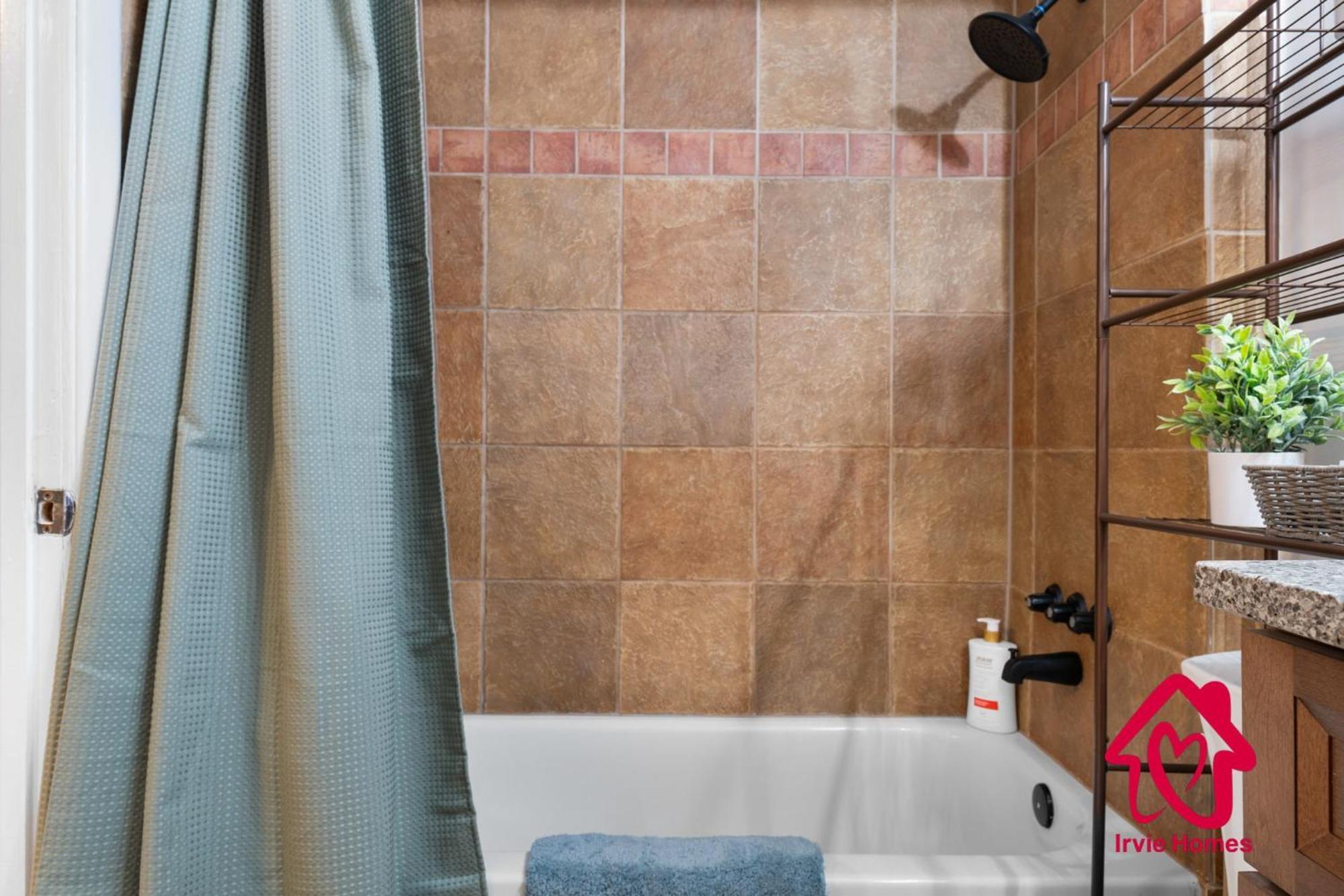Charming Adobe Revival- An Irvie * Santa Fe