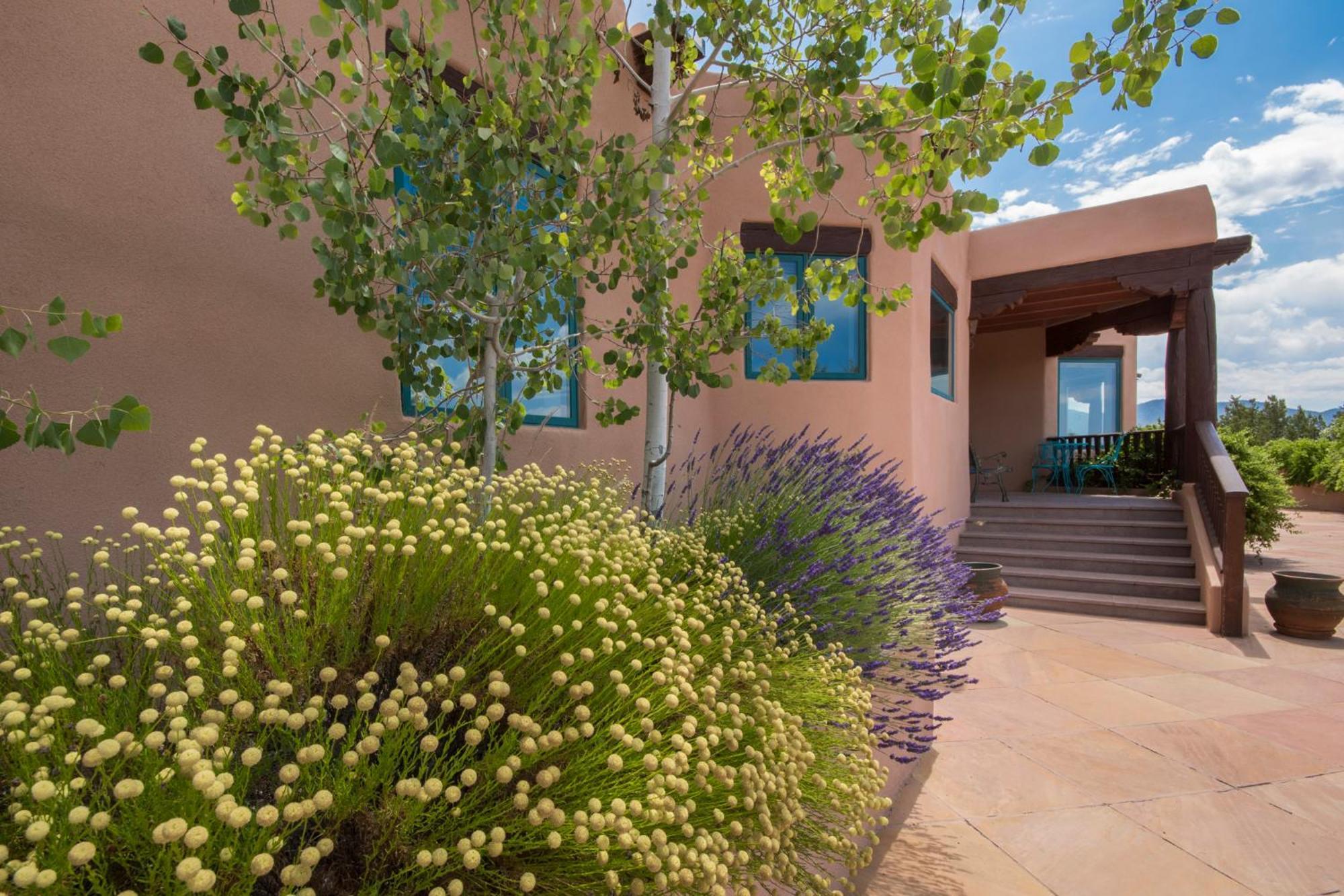 Holiday home Dorthia Garden Retreat & Views