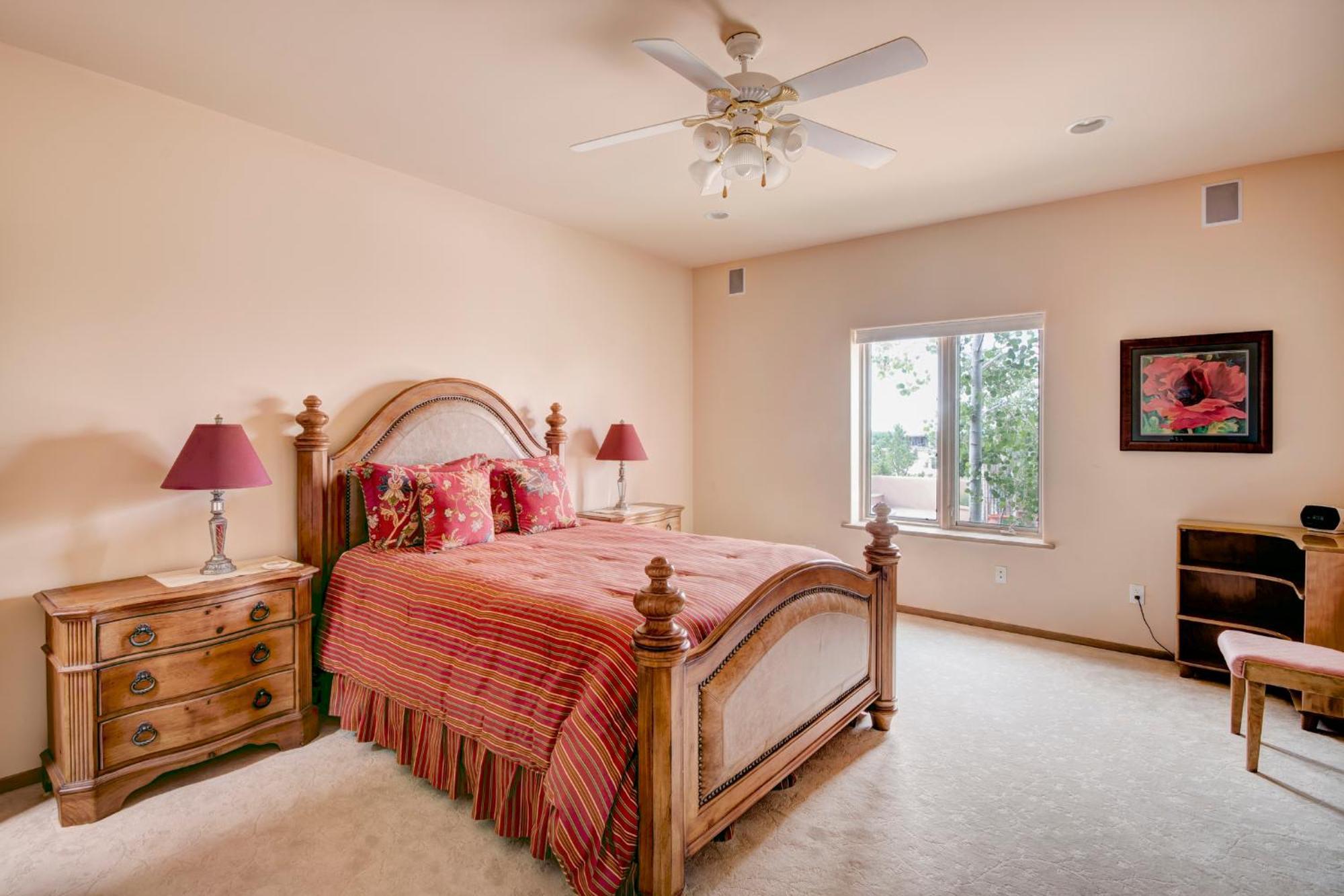 Dorthia Garden Retreat & Views Holiday home *