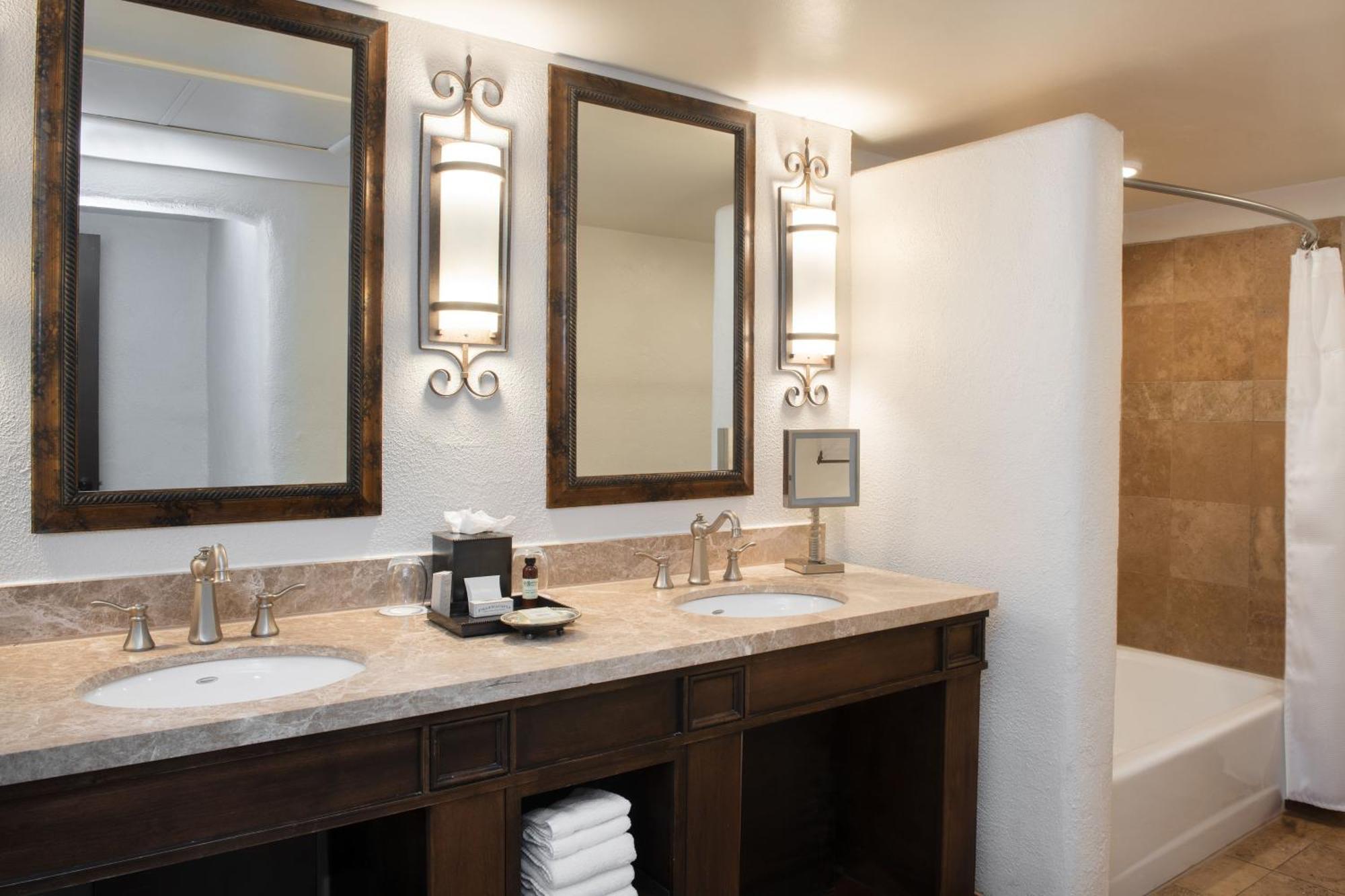 La De Santa Fe, A Tribute Portfolio & Resort 5*