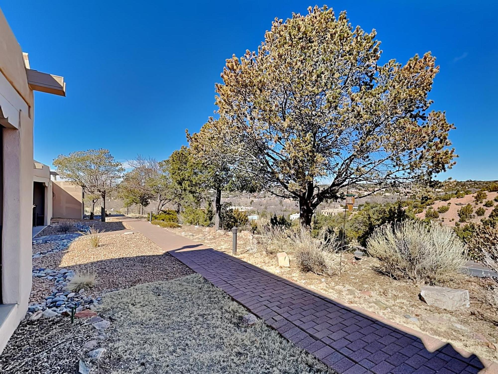 Apartment Artist Road #30 Santa Fe