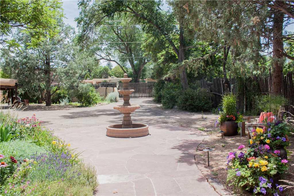Historic Garden Retreat Four-bedroom *