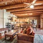 Canyon View Retreat
