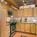 City Views At Alma Compound Two-Bedroom Holiday Home