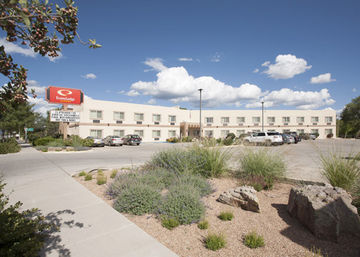 Econo & Hotel