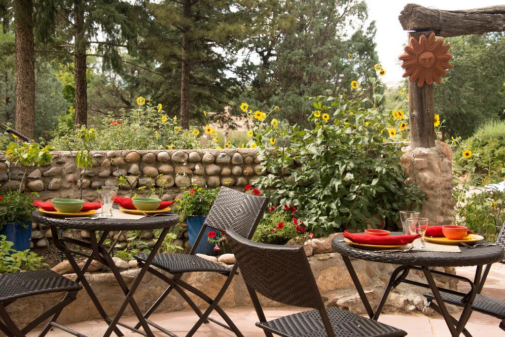 Of The Turquoise Bear Bed & Breakfast Santa Fe