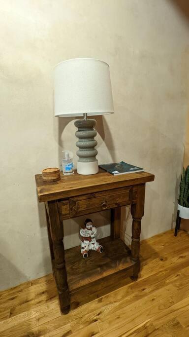 Apartment Oasis: Cozy Retreat With Hot Tub Near Town Square *