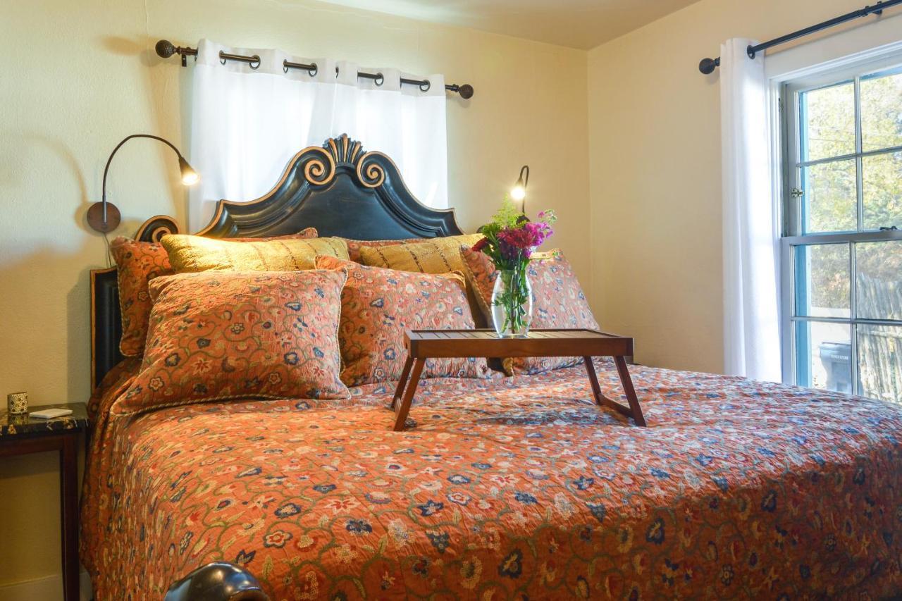 Holiday home Cozy Adobe Casita 1 Mile To Plaza! *
