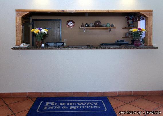 Hotel Econo &