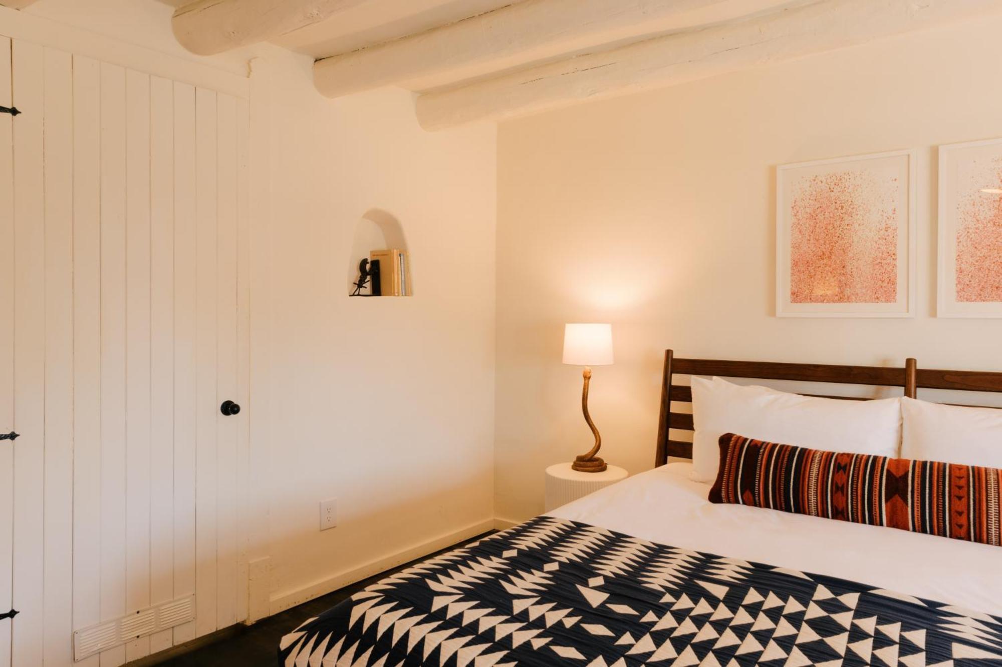 Inn Pueblo Bonito Inn