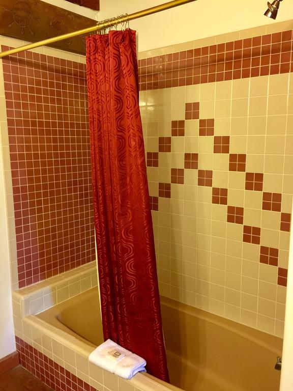 Guadalupe Inn 3*
