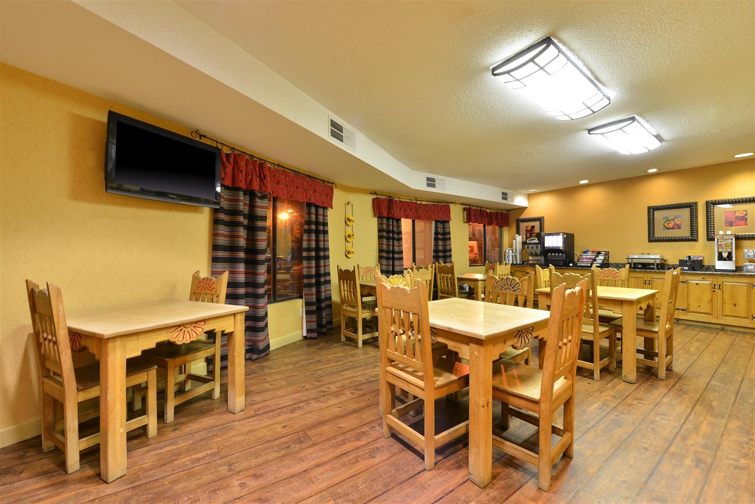 Hotel Western Of 3*